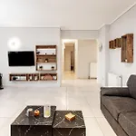 Spacious 3-bedroom With Wifi, Ac In Charming Kalamaria - Mountain View *