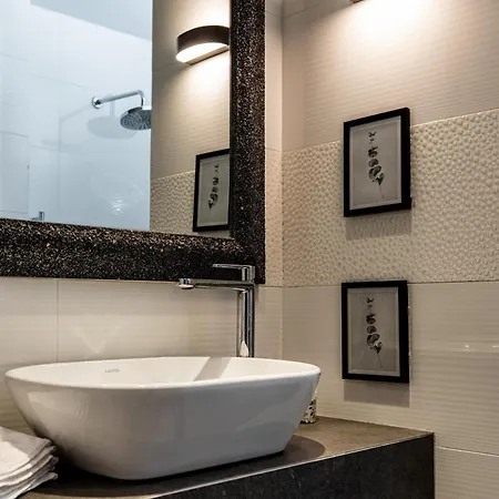 Spacious 3-bedroom With Wifi, Ac In Charming Kalamaria - Mountain View * Thessaloniki