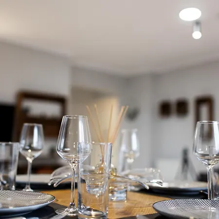 Apartment Spacious 3-bedroom With Wifi, Ac In Charming Kalamaria - Mountain View