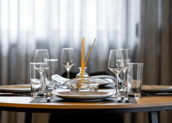 Spacious 3-bedroom With Wifi, Ac In Charming Kalamaria - Mountain View Apartamento