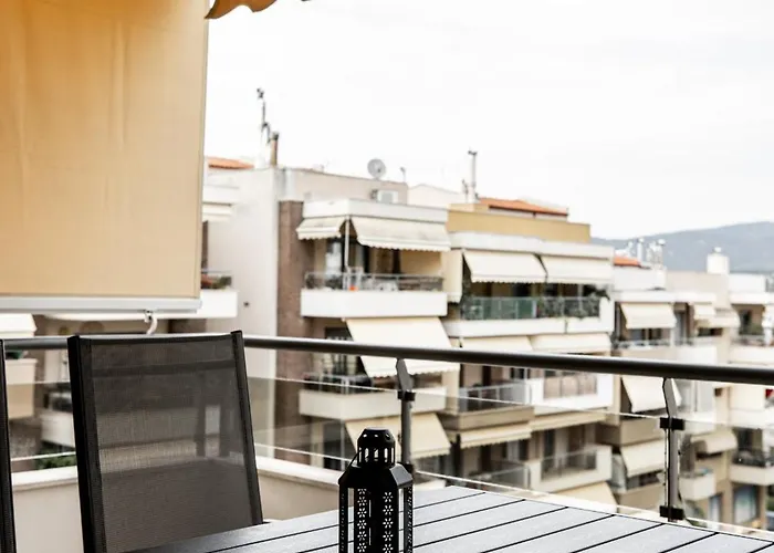 Spacious 3-bedroom With Wifi, Ac In Charming Kalamaria - Mountain View Apartamento Tesalónica