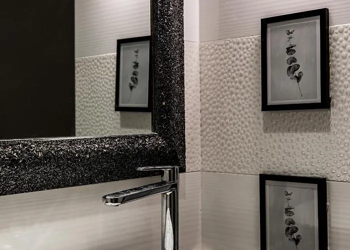 Spacious 3-bedroom With Wifi, Ac In Charming Kalamaria - Mountain View Apartamento Tesalónica