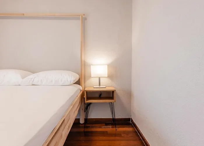 Spacious 3-bedroom With Wifi, Ac In Charming Kalamaria - Mountain View *