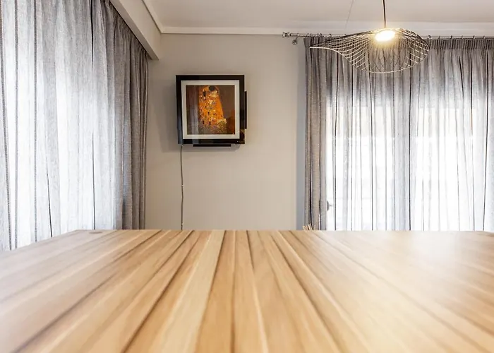Apartament Spacious 3-bedroom With Wifi, Ac In Charming Kalamaria - Mountain View *
