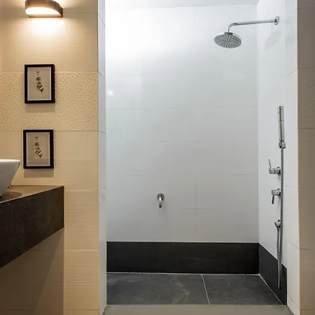Appartement Spacious 3-bedroom With Wifi, Ac In Charming Kalamaria - Mountain View Thessaloniki