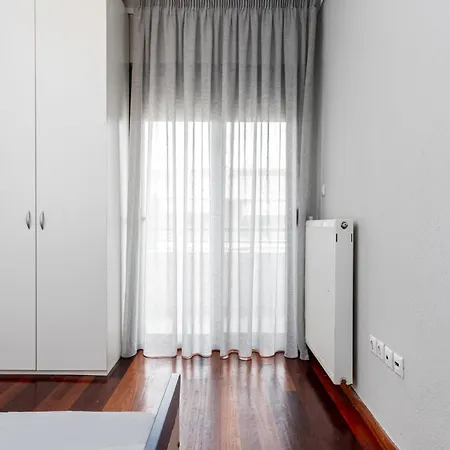 Spacious 3-bedroom With Wifi, Ac In Charming Kalamaria - Mountain View Appartement Thessaloniki