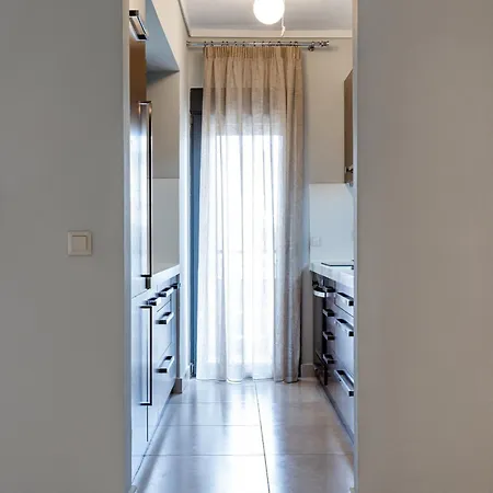Spacious 3-bedroom With Wifi, Ac In Charming Kalamaria - Mountain View Appartement